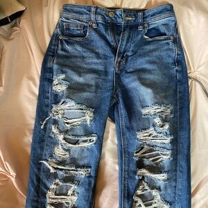 American Eagle Women’s Mom Jeans
